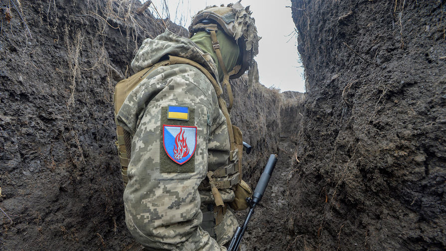 Украинским солдатам пришлось бросить лопаты из-за наступления российских войск